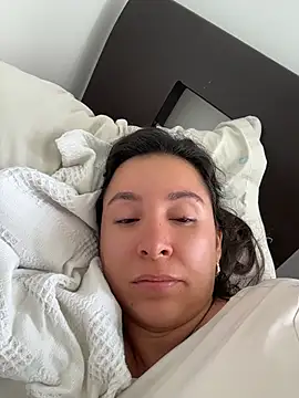 Snapshot of emely_sexx20 chatting on 06-06-26, 02:00 emely sexx20 online show from 06-06-26, 02:00