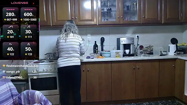 JennaDeluxe online show from 04-17-26, 04:10