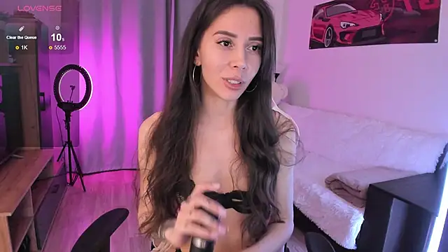 Snapshot of princess_ashley_ chatting on 01-24-25, 08:54 princess ashley online show from 01-24-25, 08:54