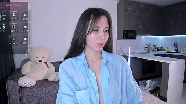 Snapshot of princess_ashley_ chatting on 10-14-25, 05:58 princess ashley online show from 10-14-25, 05:58