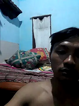 Snapshot of jojokom99 chatting on 04-16-26, 08:09 jojokom99 online show from 04-16-26, 08:09