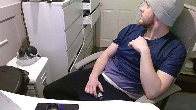 maxy49 online show from 01-11-26, 05:40