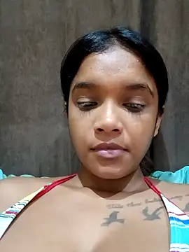 Indianqueen03 online show from 12-29-24, 07:32