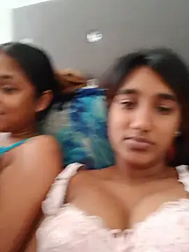 Snapshot of Indianqueen03 chatting on 07-23-26, 10:46 Indianqueen03 online show from 07-23-26, 10:46
