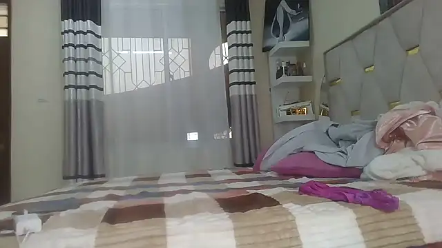 Fine assie online show from 09-10-25, 11:10