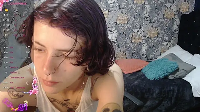 Snapshot of pretty_cristal69 chatting on 05-21-26, 12:12 pretty cristal69 online show from 05-21-26, 12:12