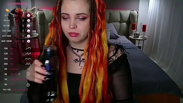 Miss Maya Mils online show from 01-30-25, 01:00