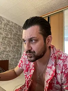 Snapshot of MaeltraJoy chatting on 12-16-24, 09:57 MaeltraJoy online show from 12-16-24, 09:57