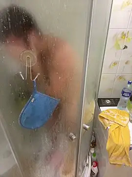 Snapshot of MaeltraJoy chatting on 12-19-24, 04:13 MaeltraJoy online show from 12-19-24, 04:13