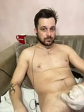 Snapshot of MaeltraJoy chatting on 02-27-25, 09:14 MaeltraJoy online show from 02-27-25, 09:14