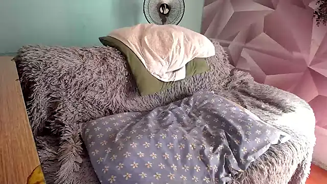 krityn 12 online show from 10-29-25, 01:02