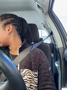 Your Paris online show from 03-03-25, 06:33