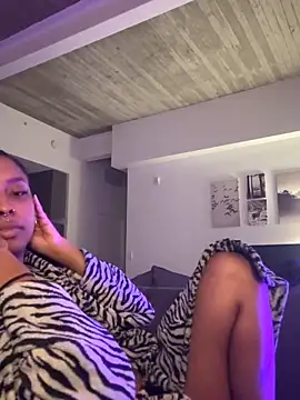 Your Paris online show from 11-15-25, 10:56