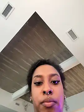 Your Paris online show from 12-22-25, 05:43