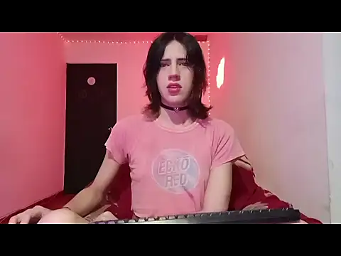 Snapshot of lucydreamm chatting on 11-12-25, 11:14 lucydreamm online show from 11-12-25, 11:14