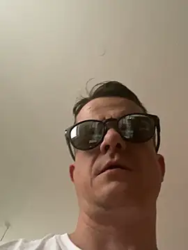 deskriptive online show from 07-27-26, 04:58