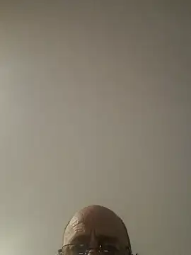 Snapshot of loveshaft23 chatting on 10-26-25, 12:38 loveshaft23 online show from 10-26-25, 12:38