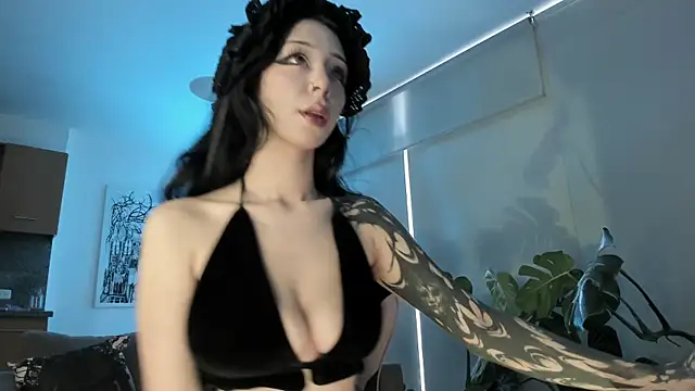 annie gh online show from 04-25-26, 04:15