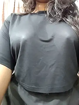 MohiniHott online show from 03-08-26, 06:39