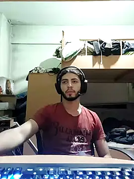 Snapshot of kleineid77 chatting on 11-08-25, 04:40 kleineid77 online show from 11-08-25, 04:40