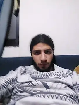 Snapshot of kleineid77 chatting on 11-15-25, 08:05 kleineid77 online show from 11-15-25, 08:05