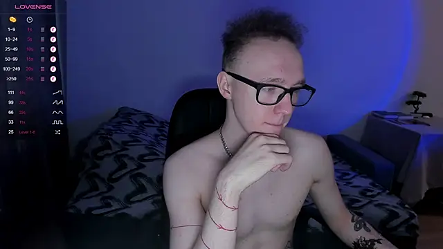 Alex silents online show from 12-24-24, 11:06