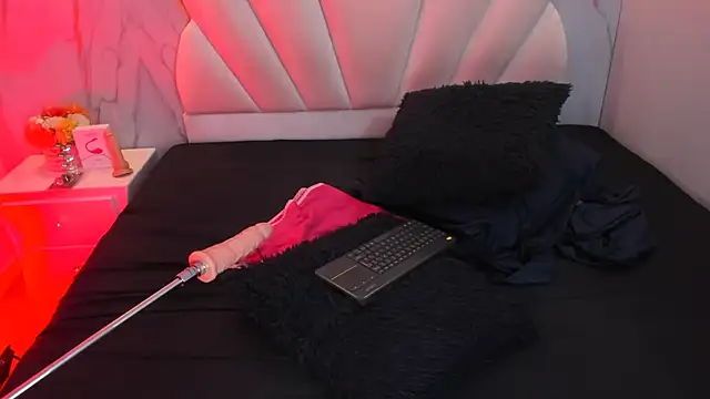 Sheryl Hamilton online show from 02-22-25, 07:01