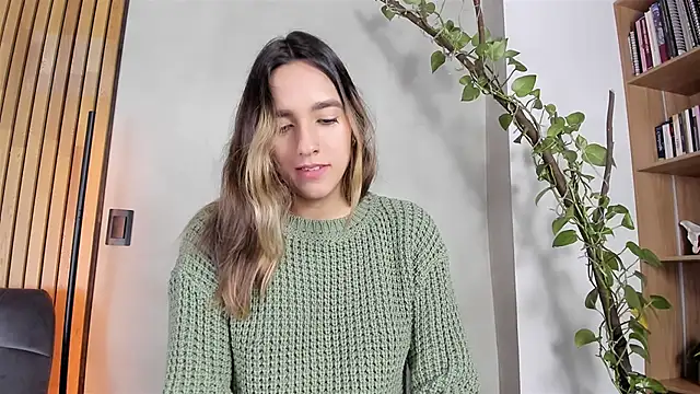 honeyhot69   online show from 12-26-24, 11:32