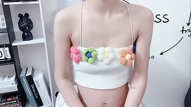 Sarah-ery online show from 04-13-26, 01:22