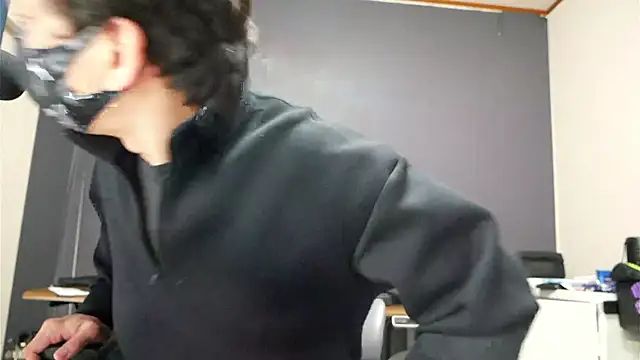 Snapshot of tokimori chatting on 01-14-25, 02:22 tokimori online show from 01-14-25, 02:22