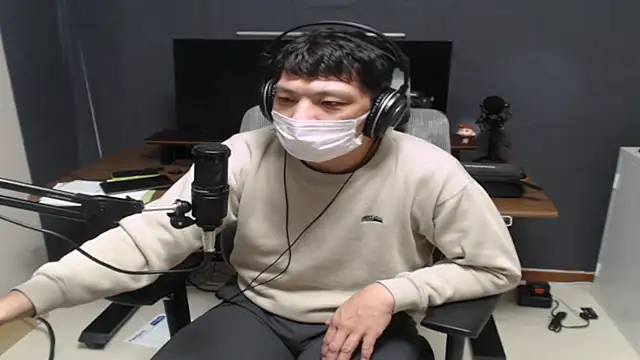 Snapshot of tokimori chatting on 02-26-25, 06:15 tokimori online show from 02-26-25, 06:15