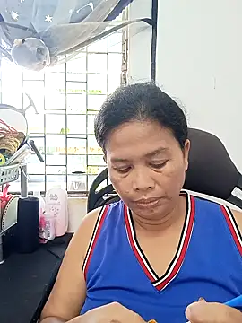 Snapshot of Fon_Bigboobs chatting on 09-20-25, 06:47 Fon Bigboobs online show from 09-20-25, 06:47