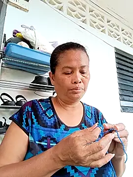 Snapshot of Fon_Bigboobs chatting on 09-27-25, 07:35 Fon Bigboobs online show from 09-27-25, 07:35