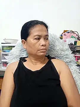 Snapshot of Fon_Bigboobs chatting on 10-04-25, 02:59 Fon Bigboobs online show from 10-04-25, 02:59