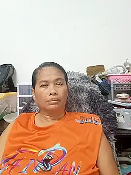 Snapshot of Fon_Bigboobs chatting on 10-19-25, 11:22 Fon Bigboobs online show from 10-19-25, 11:22