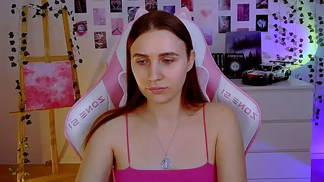 AliceCharmy online show from 01-28-25, 01:59