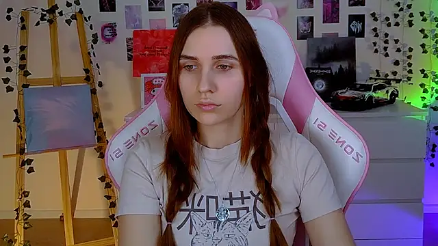 AliceCharmy online show from 02-14-25, 05:46