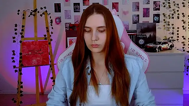 AliceCharmy online show from 03-20-25, 05:15