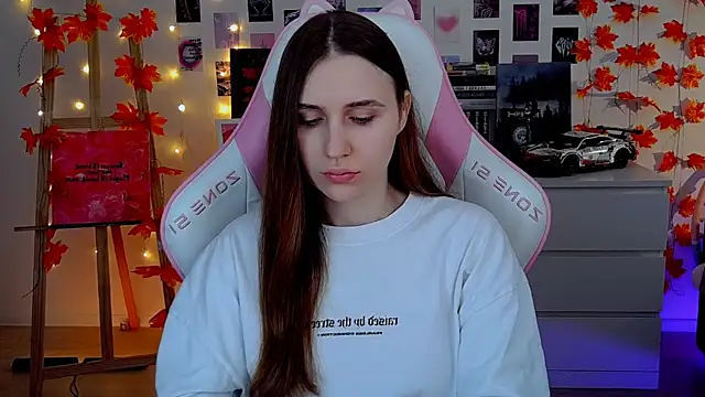 AliceCharmy online show from 11-23-25, 07:30