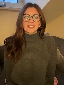 Snapshot of Sugar_Cube_69 chatting on 11-15-25, 02:57 Sugar Cube 69 online show from 11-15-25, 02:57