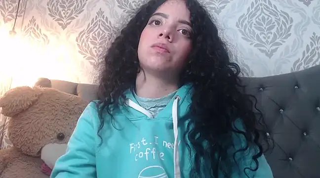 EmmaCowperr online show from 02-23-25, 05:39