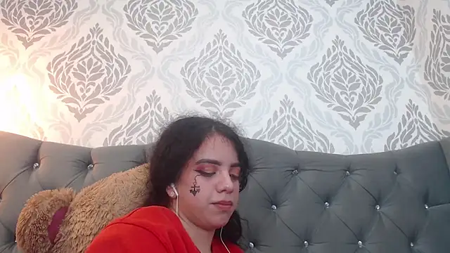 EmmaCowperr online show from 03-14-25, 05:57