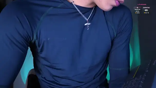 Josep Davies online show from 11-25-25, 10:54