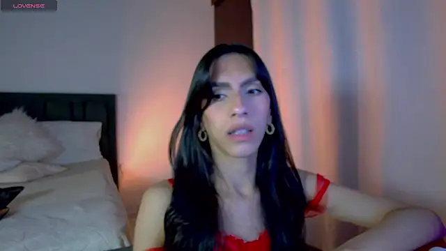 Snapshot of AlanaSofiia chatting on 05-08-26, 03:28 AlanaSofiia online show from 05-08-26, 03:28