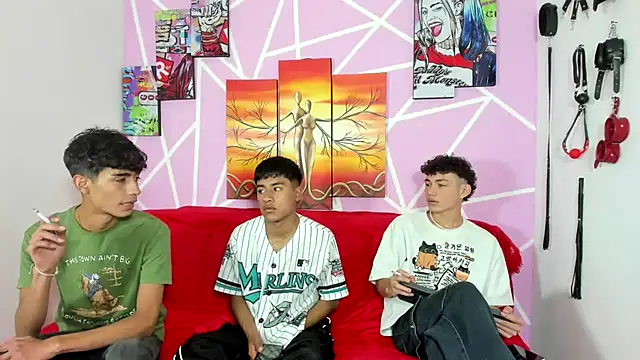 oliverhot2005 online show from 01-11-25, 07:27