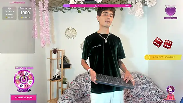 oliverhot2005 online show from 09-09-25, 11:15