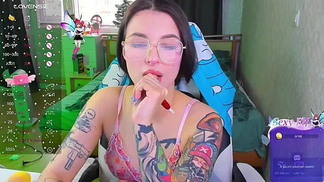 folinskayyya online show from 12-18-25, 05:02