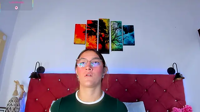 Ruth harvey  online show from 10-21-25, 01:34