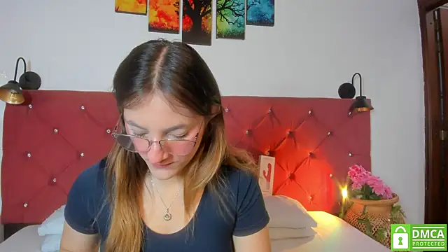 Ruth harvey  online show from 02-25-26, 01:54