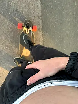 jerk it out69 online show from 09-12-25, 05:40